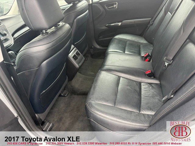 Used 2017 Toyota Avalon XLE FWD image 11