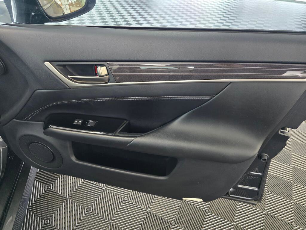 Used 2018 Lexus GS 350 AWD w/ Premium Package image 43