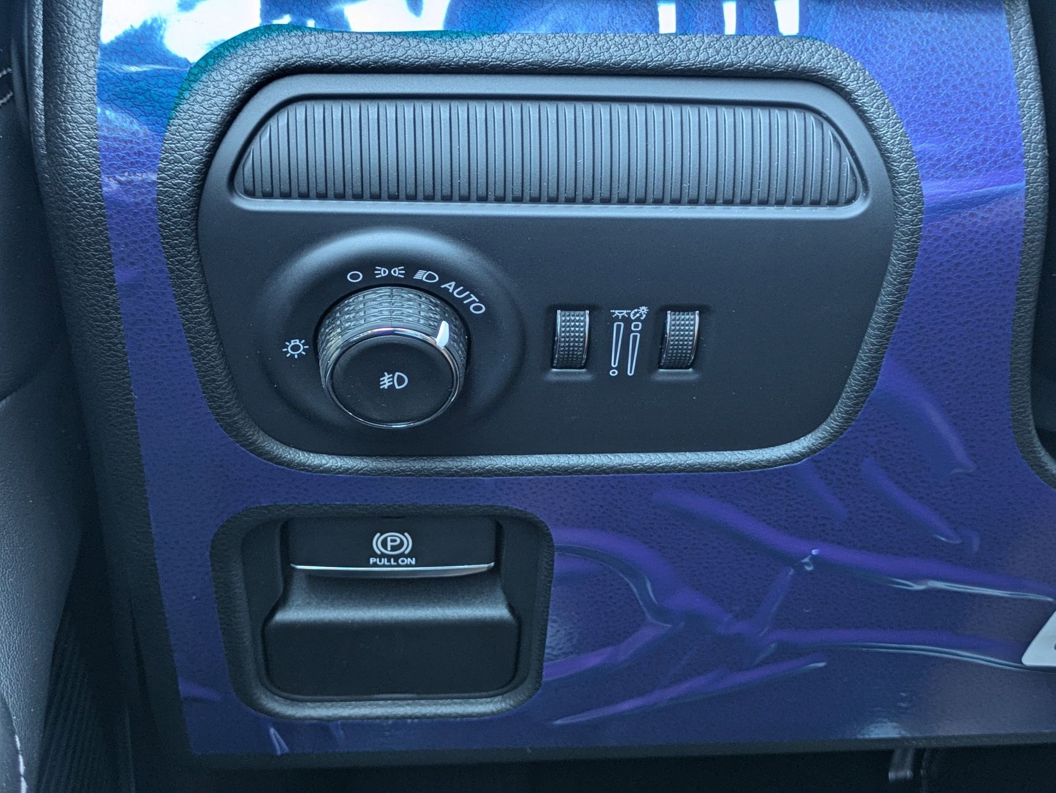 New 2025 Jeep Wagoneer L Series II w/ Convenience Group I image 17