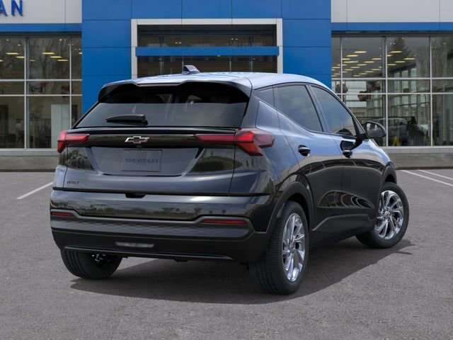 New 2027 Chevrolet Bolt LT image 4