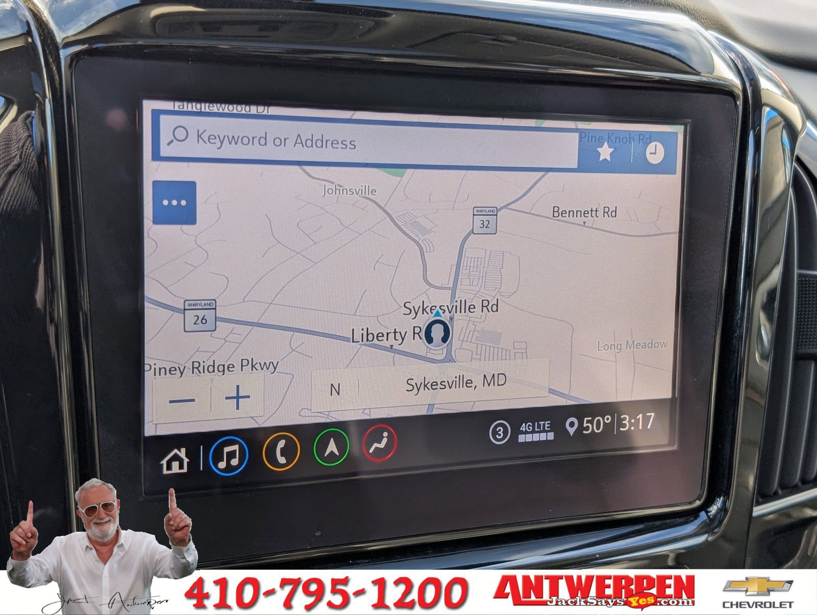 Used 2020 Chevrolet Traverse LT w/ LT Premium Package image 32