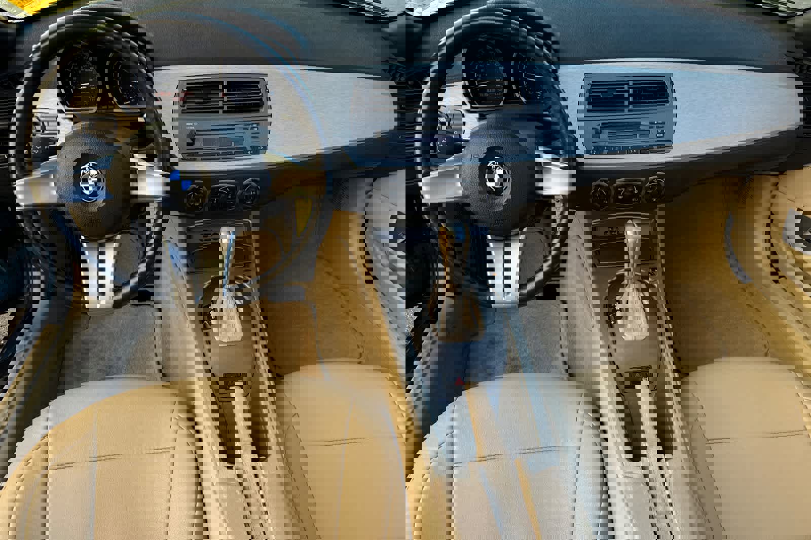 Used 2003 BMW Z4 3.0i image 3