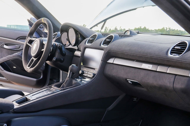 Used 2023 Porsche 718 Cayman GT4 RS image 22