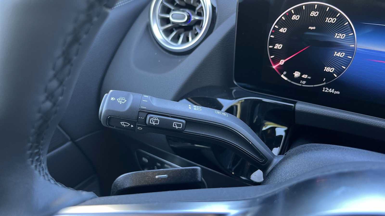 New 2026 Mercedes-Benz GLA 250 4MATIC image 41