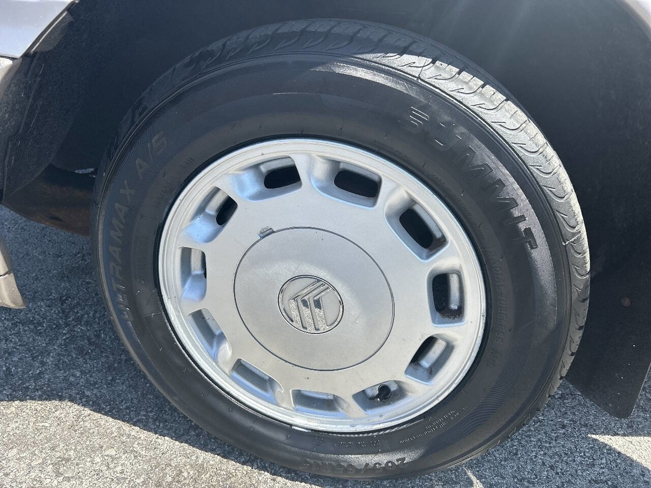 Used 1995 Mercury Sable GS FWD image 18