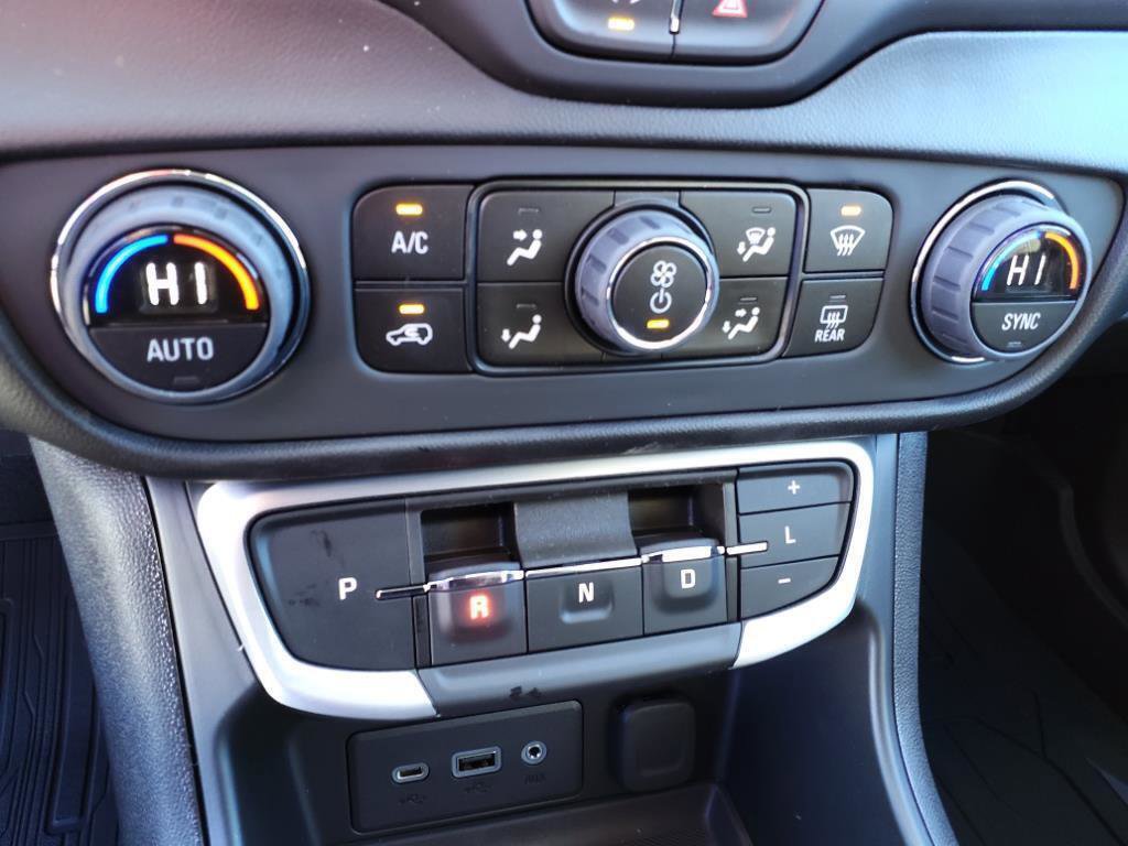 Certified 2023 GMC Terrain SLE w/ Driver Convenience Package image 15