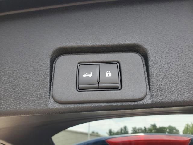 New 2025 Nissan Rogue Platinum w/ Platinum Premium Package image 8