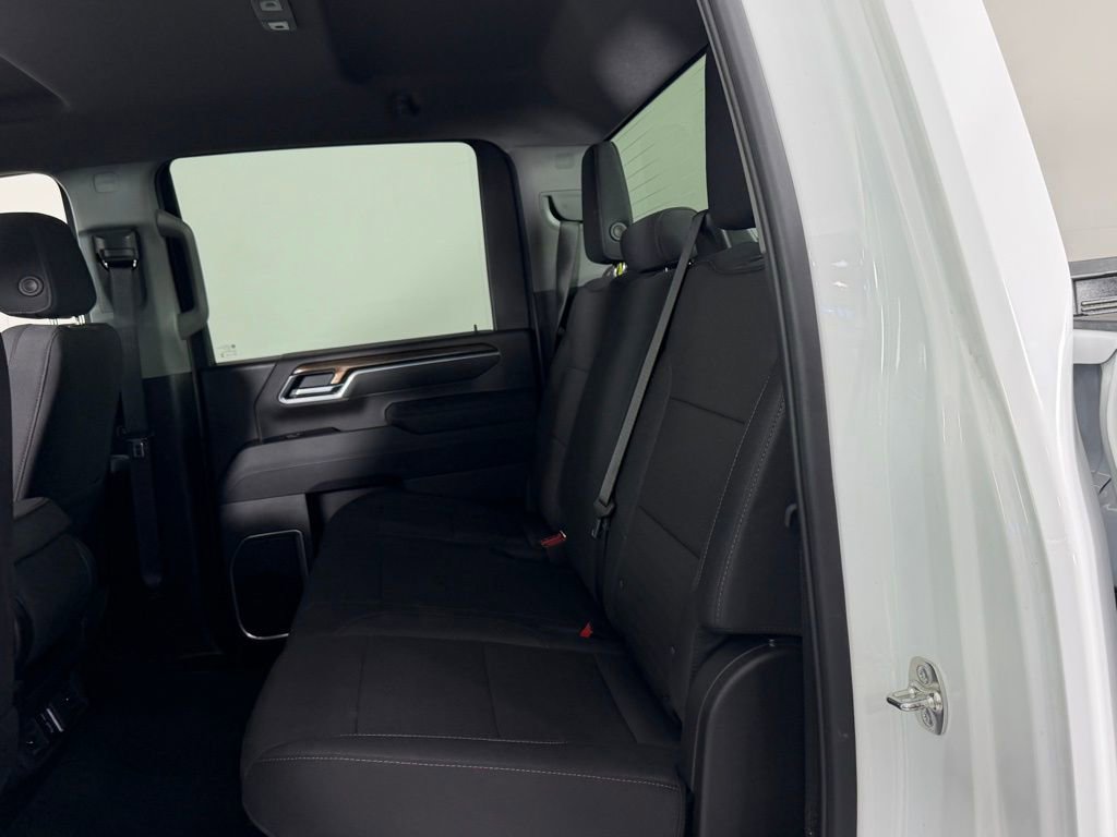 Used 2025 Chevrolet Silverado 2500 LT w/ Convenience Package image 26