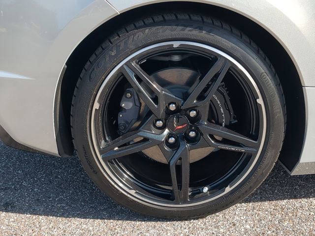 Used 2022 Chevrolet Corvette Stingray w/ Battery Protection Package image 6