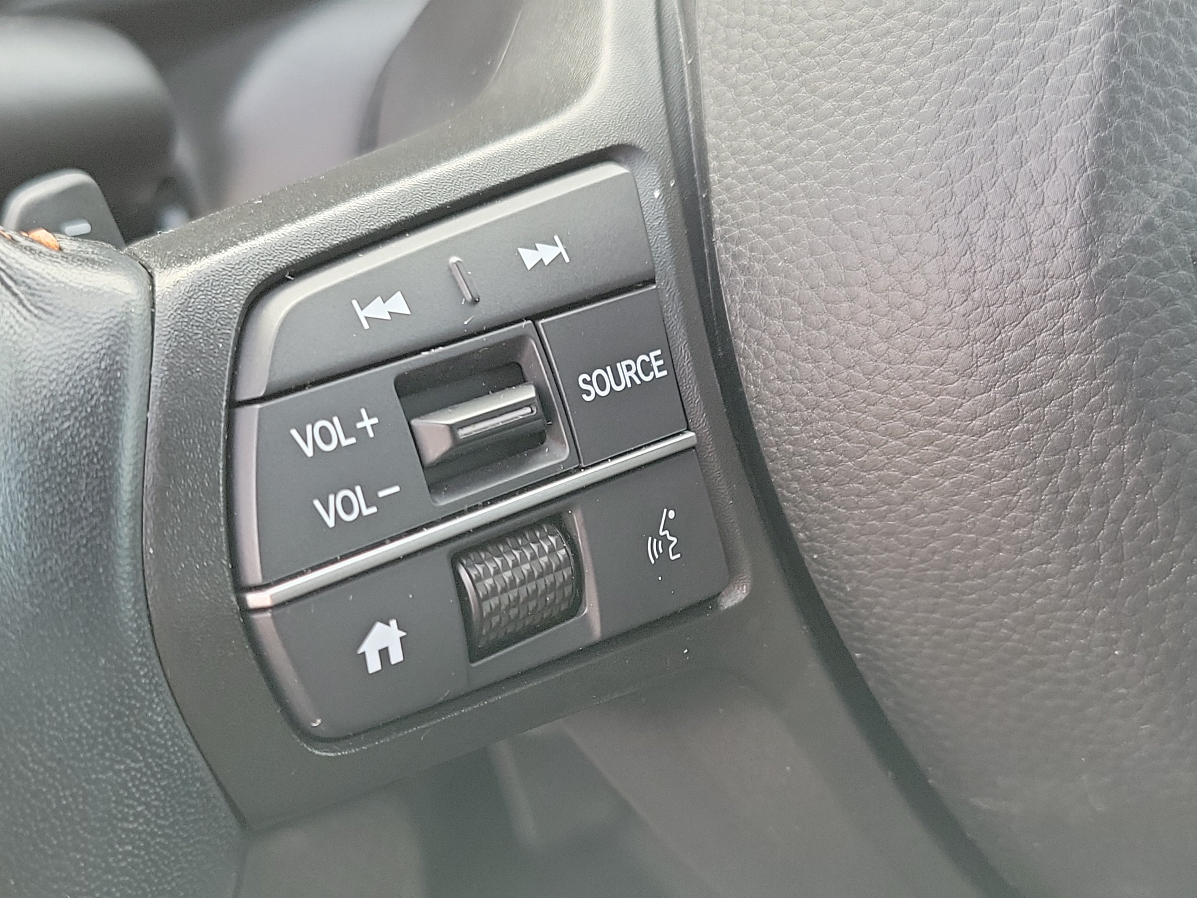 Used 2025 Honda CR-V Sport image 26