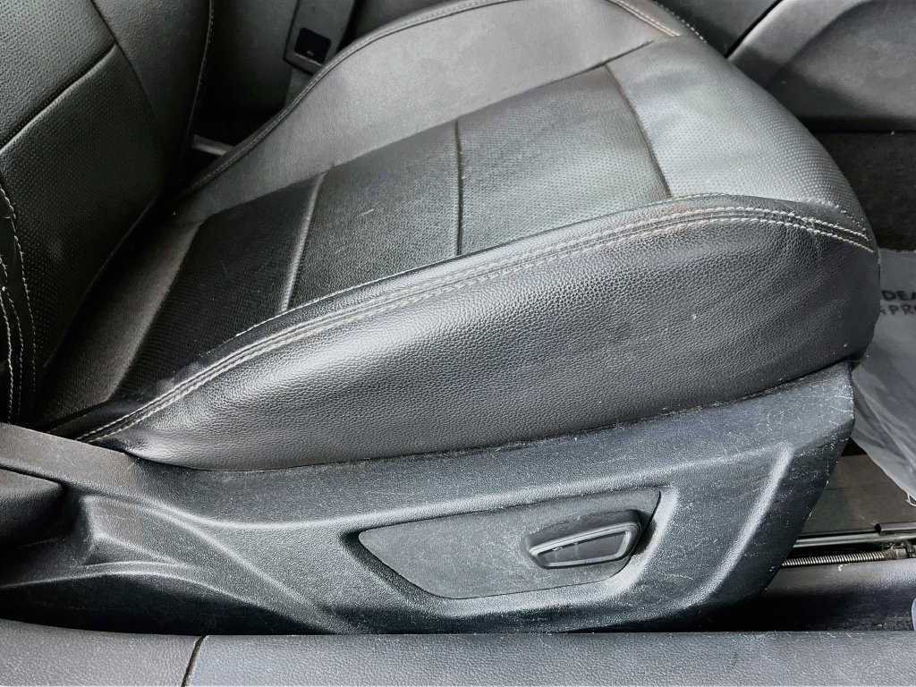 Used 2023 Ford Mustang Premium RWD image 29