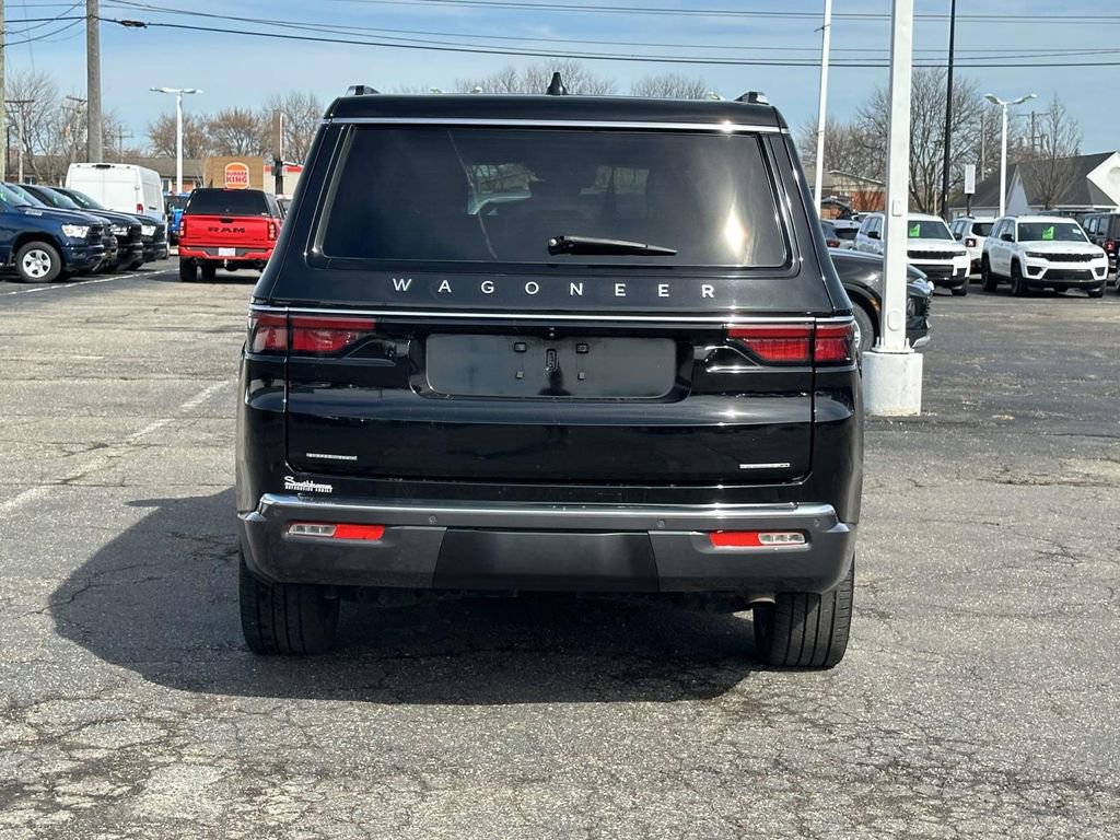 Certified 2022 Jeep Wagoneer Series II w/ Premium Group I image 5