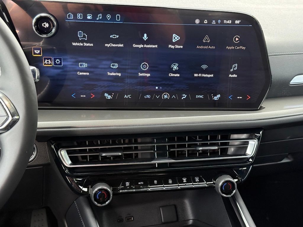 New 2027 Chevrolet Traverse LT w/ Sun and Wheel Package AWD/4WD image 13