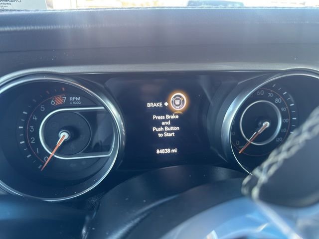 Used 2020 Jeep Wrangler Unlimited Sahara image 23