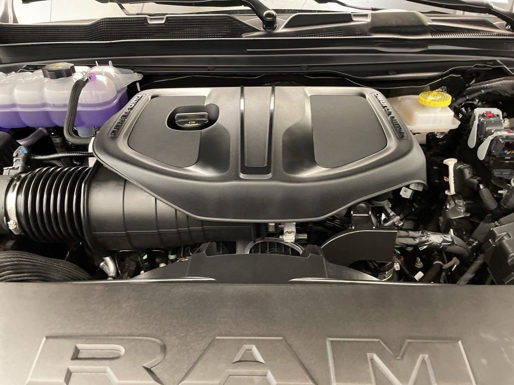 New 2026 RAM 1500 Express RWD image 18