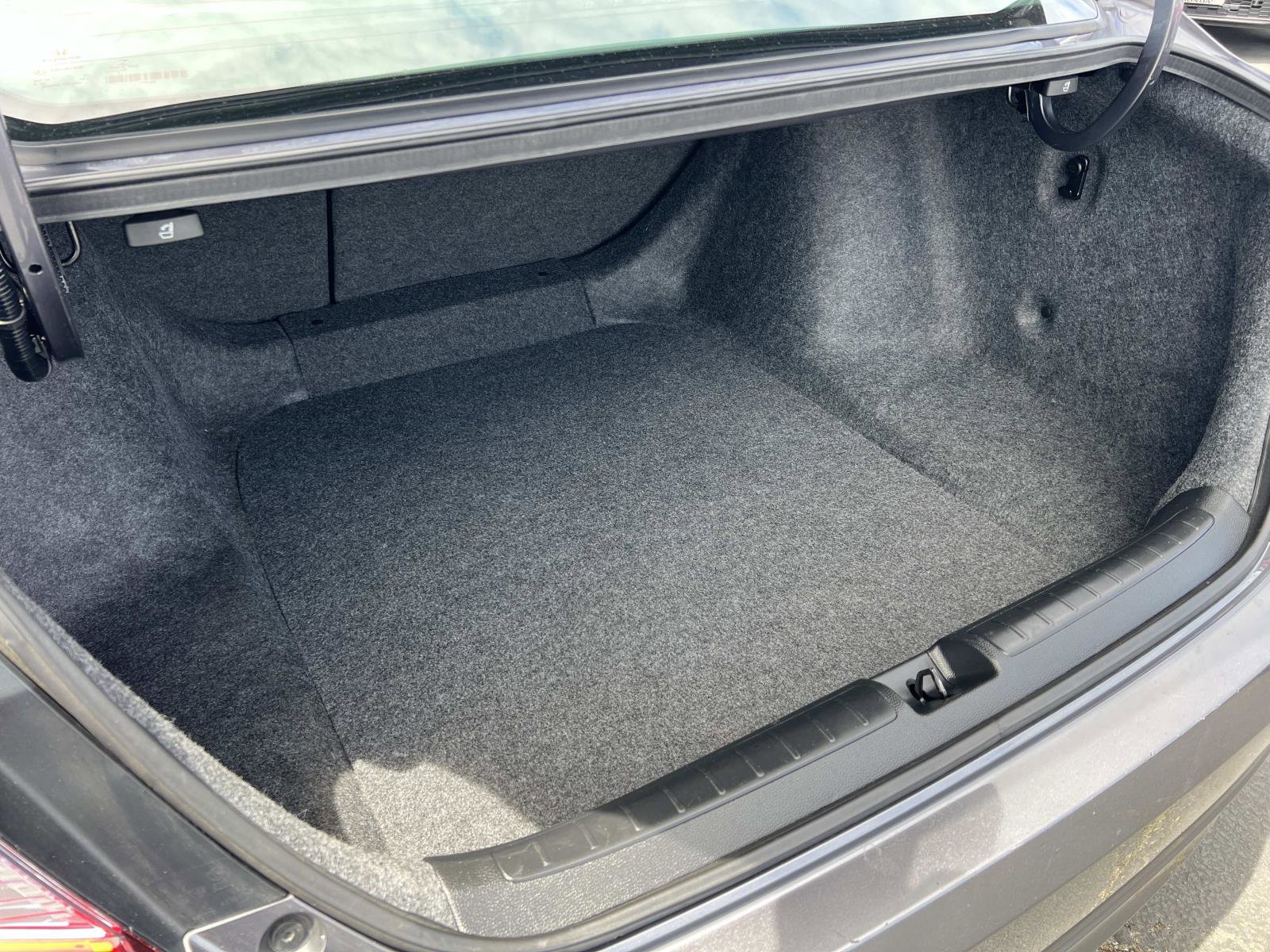 Certified 2020 Honda Accord EX-L image 23