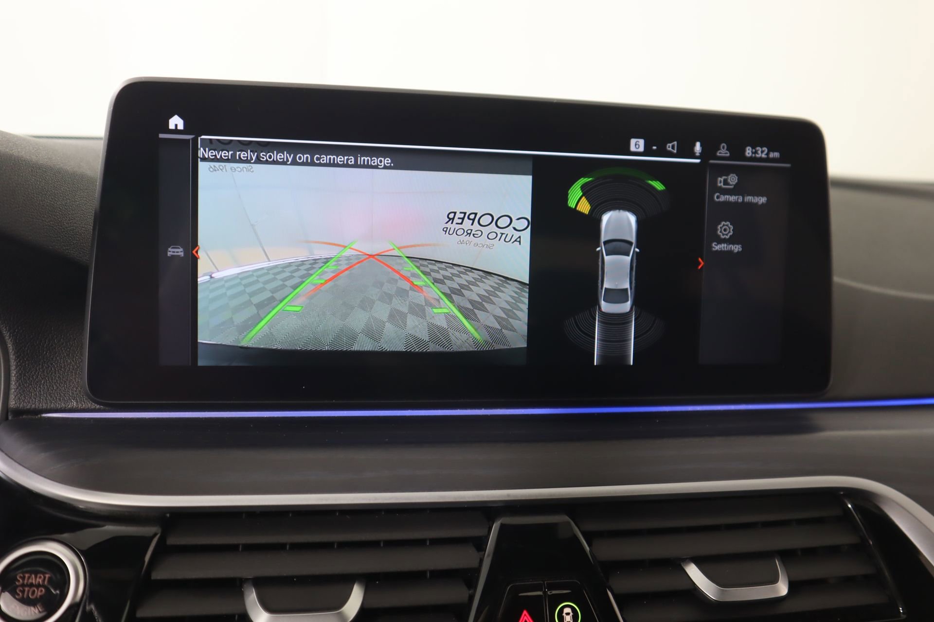 Used 2022 BMW 530i xDrive w/ Premium Package image 6