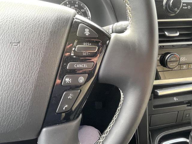 Certified 2023 INFINITI QX80 Premium Select w/ All-Season Package image 10