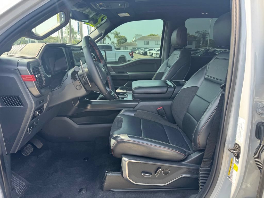 Used 2025 Ford F150 Raptor AWD/4WD image 16