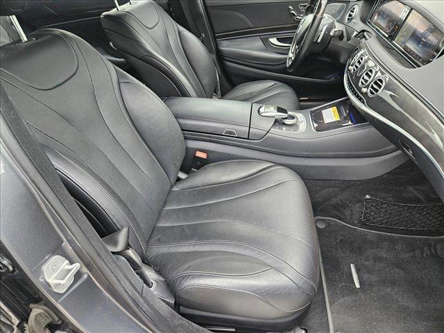 Used 2017 Mercedes-Benz S 550 Sedan image 20