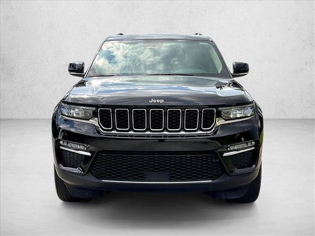Used 2022 Jeep Grand Cherokee Limited AWD/4WD image 3