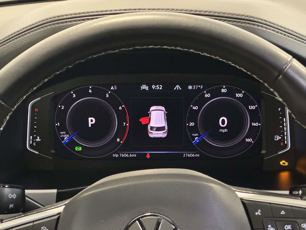 Used 2022 Volkswagen Atlas Cross Sport SE image 29