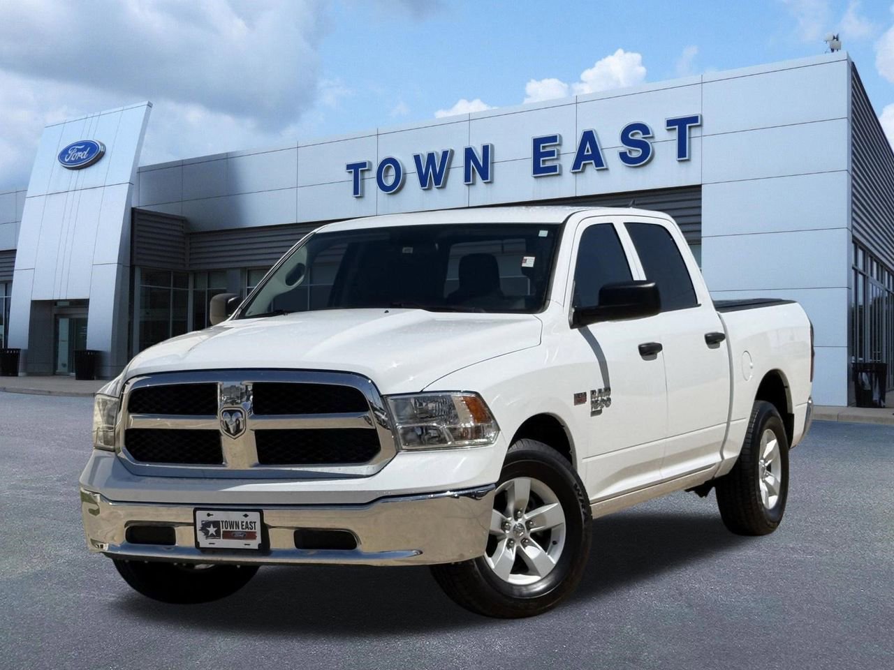 Used 2024 RAM 1500 Tradesman w/ Chrome Plus Package