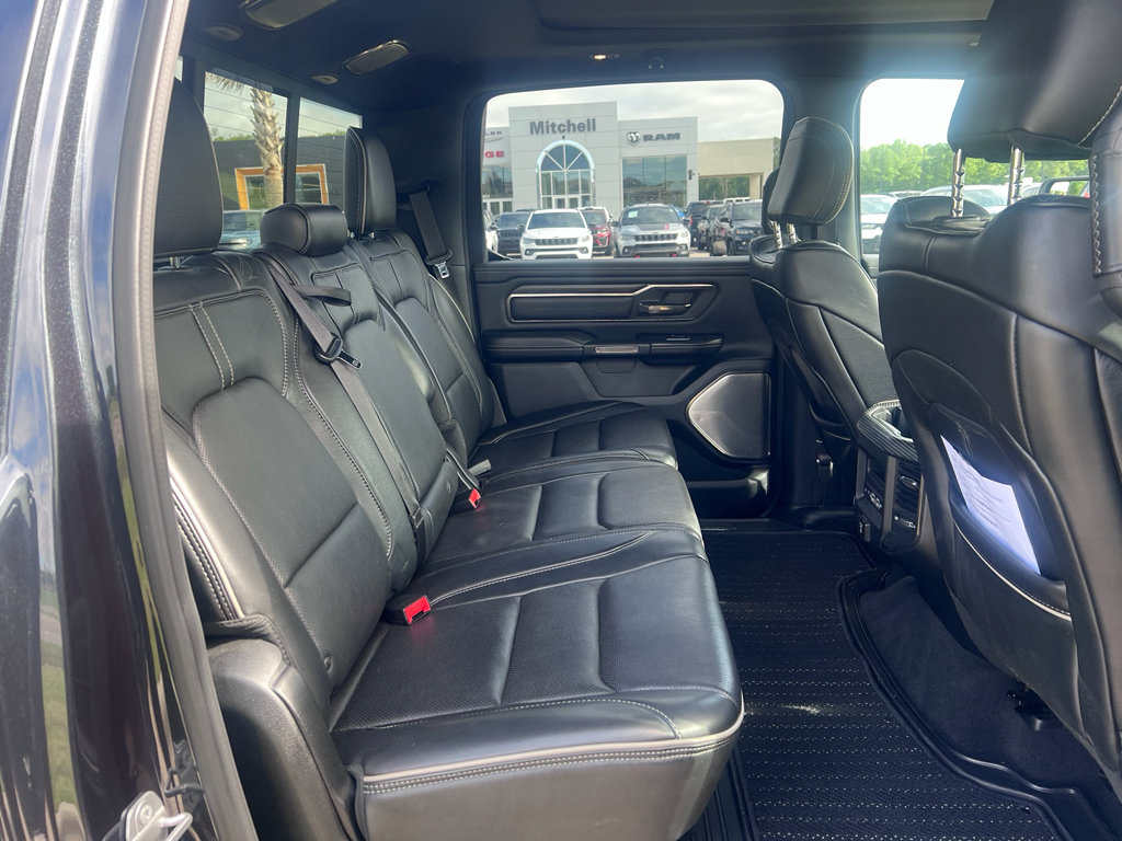 Used 2019 RAM 1500 Limited AWD/4WD image 11