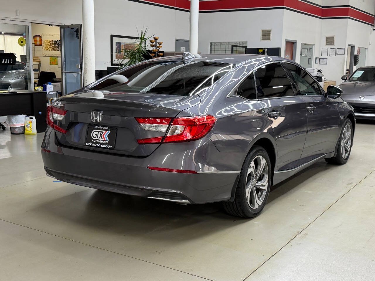 Used 2019 Honda Accord EX-L image 2