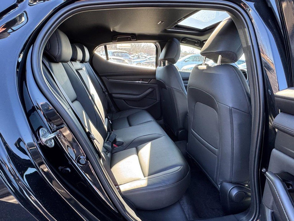 Used 2026 MAZDA MAZDA3 s FWD image 5