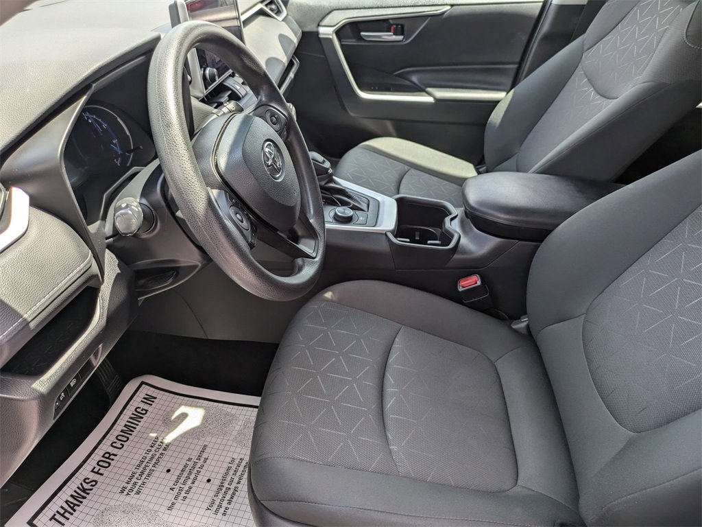 Used 2024 Toyota RAV4 XLE image 23