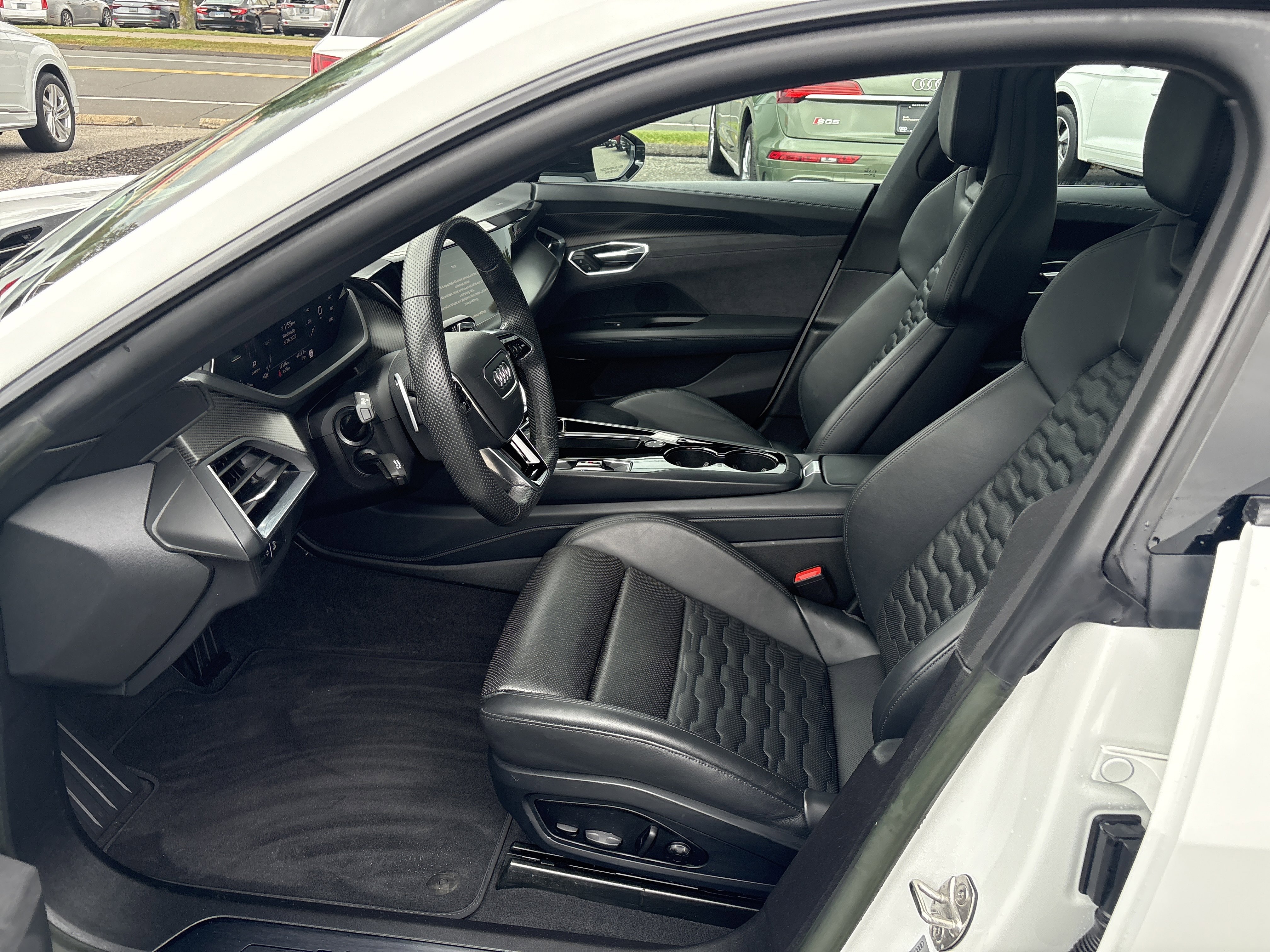 Certified 2023 Audi e-tron GT Premium Plus w/ Performance Package image 6