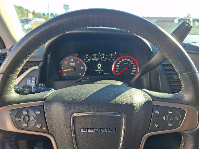Used 2016 GMC Yukon XL Denali w/ Open Road Package AWD/4WD image 21