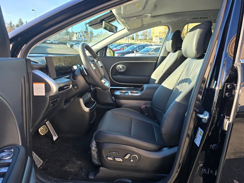 New 2026 Hyundai Ioniq 9 Calligraphy image 21