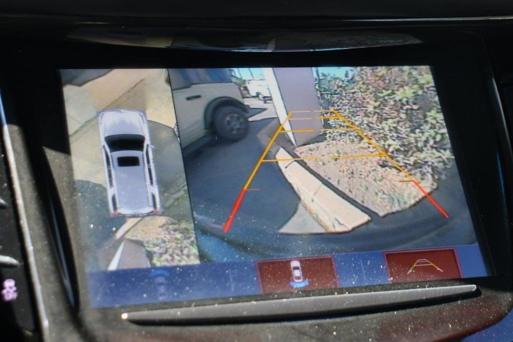 Used 2019 Cadillac Escalade Platinum AWD/4WD image 36