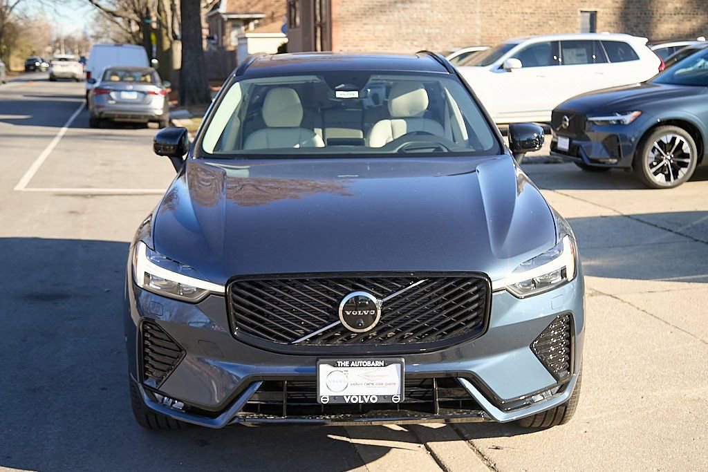 New 2026 Volvo XC60 B5 Ultra w/ Protection Package Premier image 5