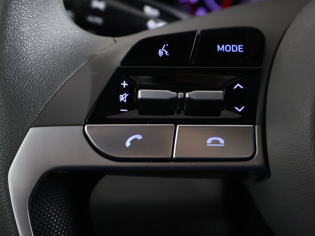 Certified 2023 Hyundai Elantra SEL image 35