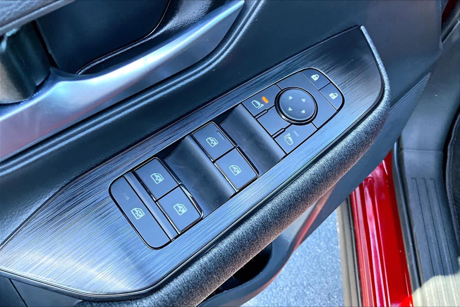 New 2026 Nissan Kicks SV image 20