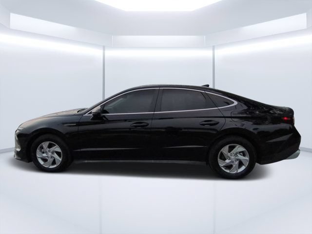Used 2025 Hyundai Sonata SE FWD image 6