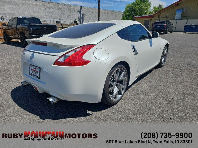 Used 2017 Nissan 370Z Sport Tech image 7