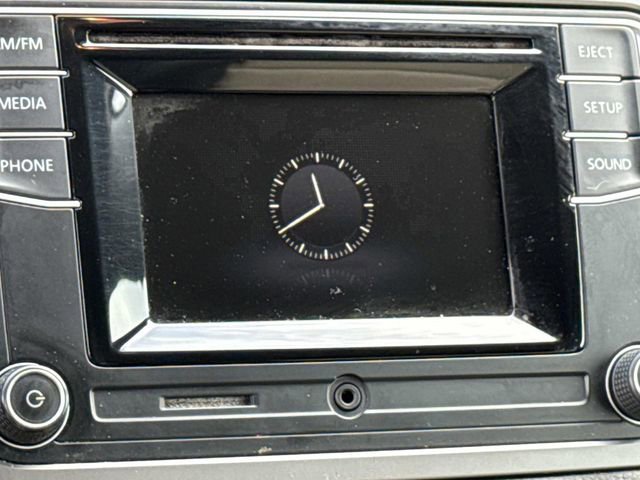 Used 2016 Volkswagen Tiguan S image 18