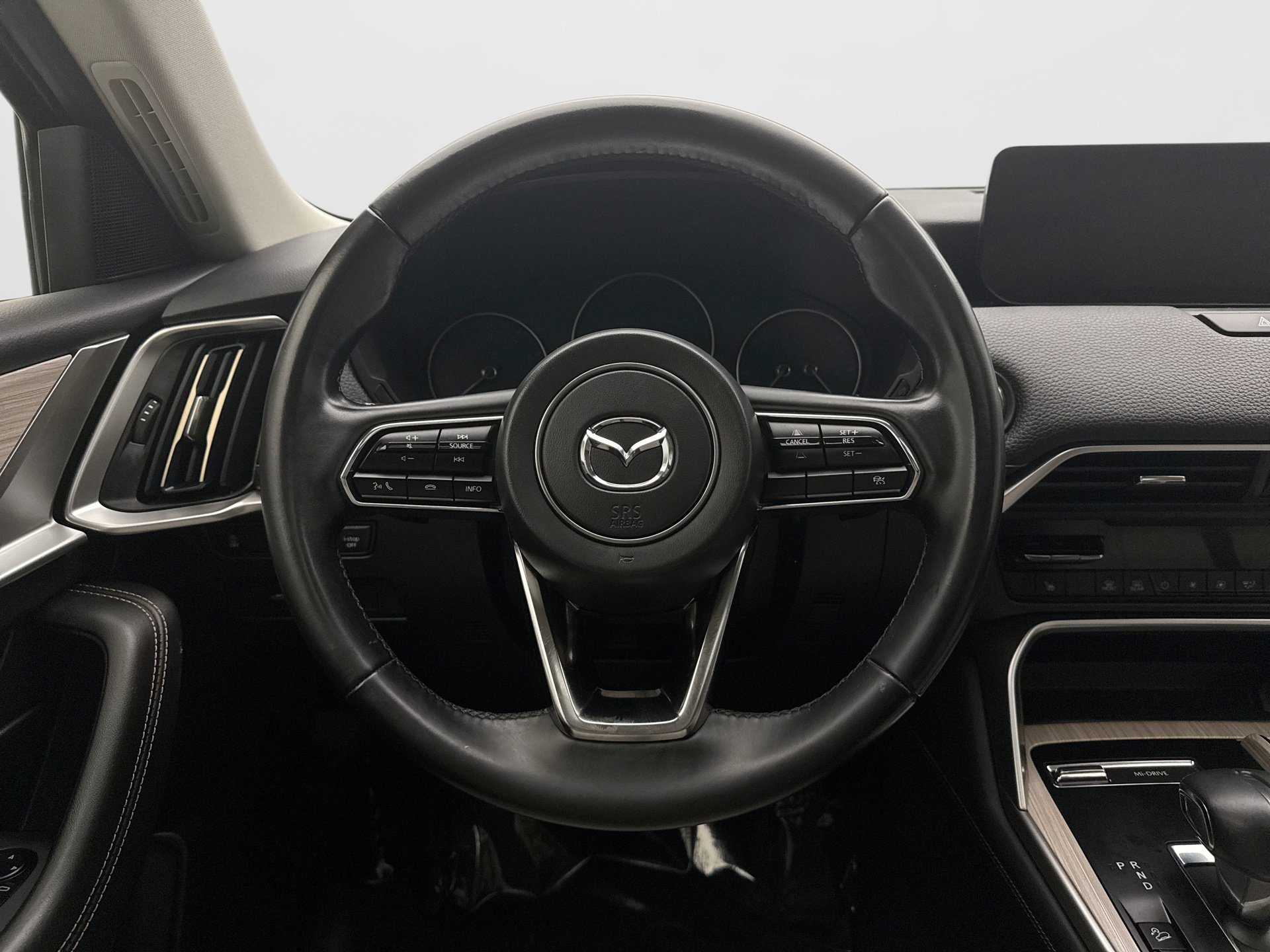 Used 2024 MAZDA CX-90 3.3 Turbo w/ Preferred Plus AWD/4WD image 12