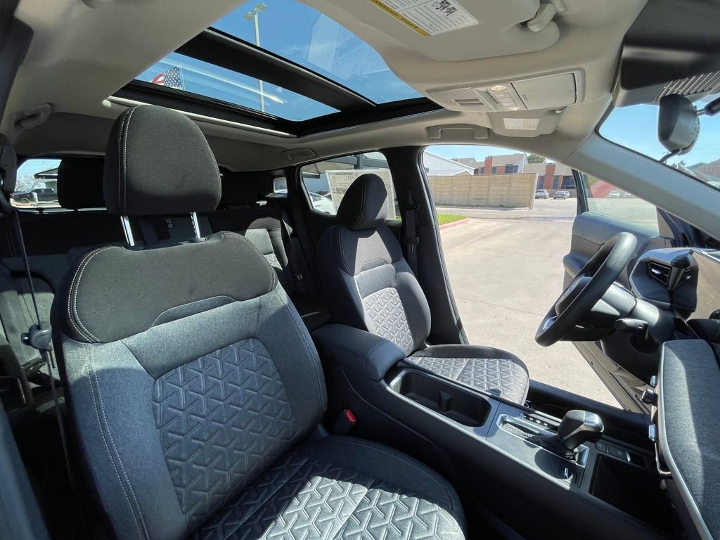 New 2026 Nissan Kicks SV w/ SV Premium Package FWD image 44