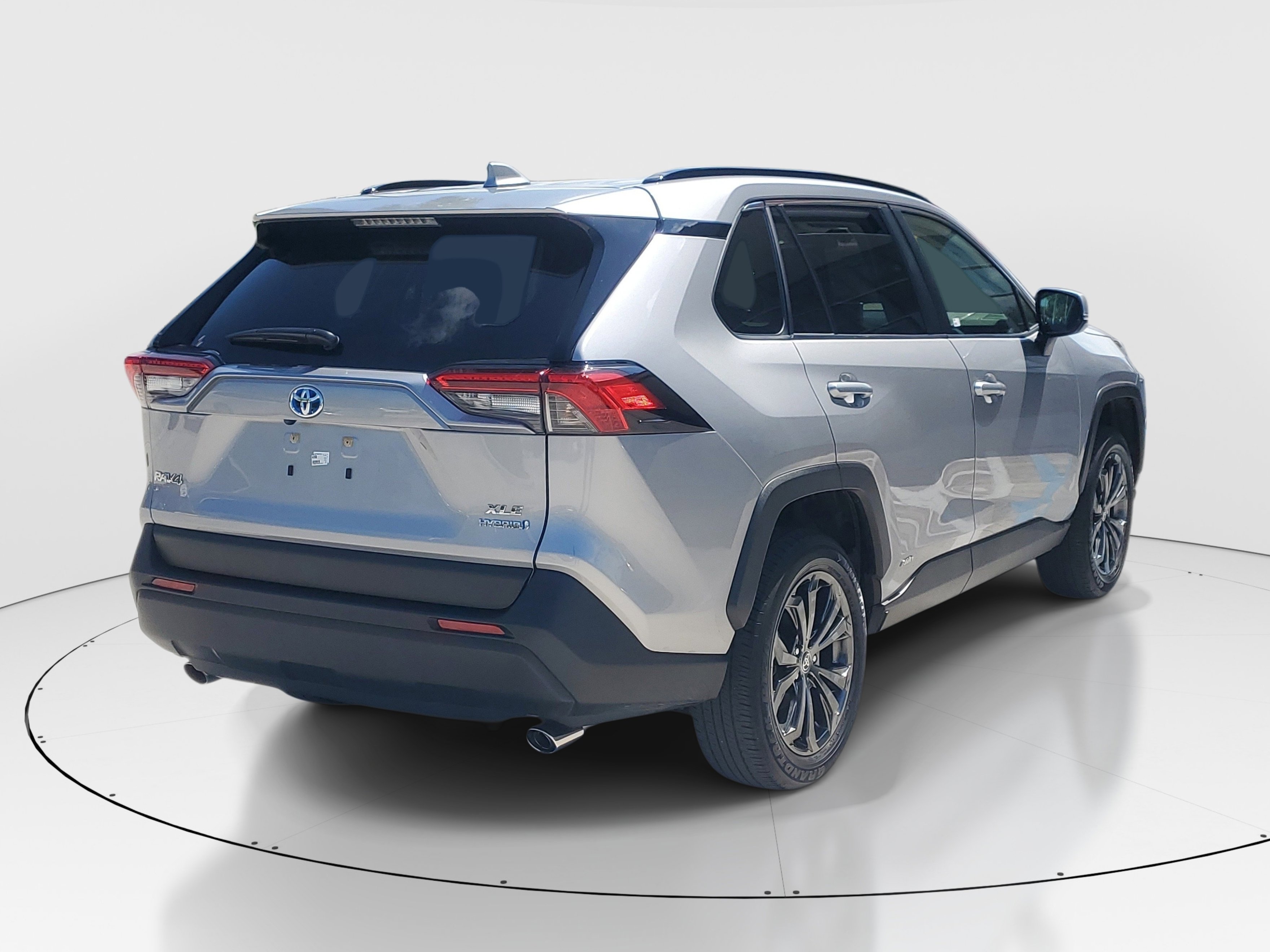 Certified 2023 Toyota RAV4 XLE Premium AWD/4WD image 3