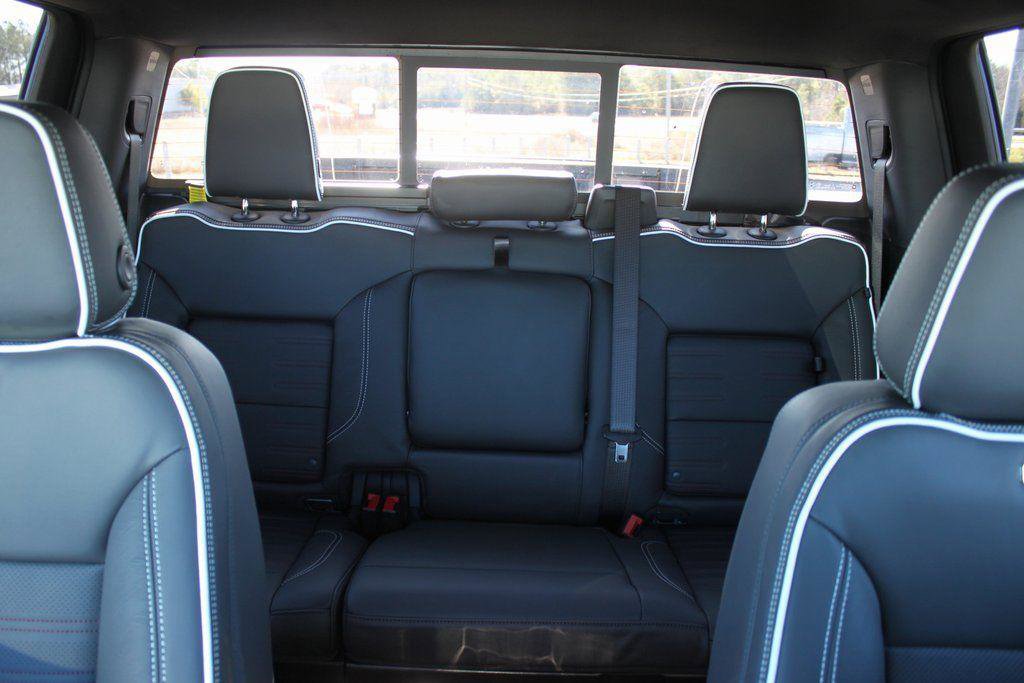 New 2026 GMC Sierra 1500 AT4X image 19