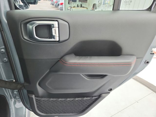 New 2026 Jeep Gladiator Rubicon w/ Steel Bumper Group image 45