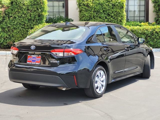Used 2024 Toyota Corolla LE FWD image 5