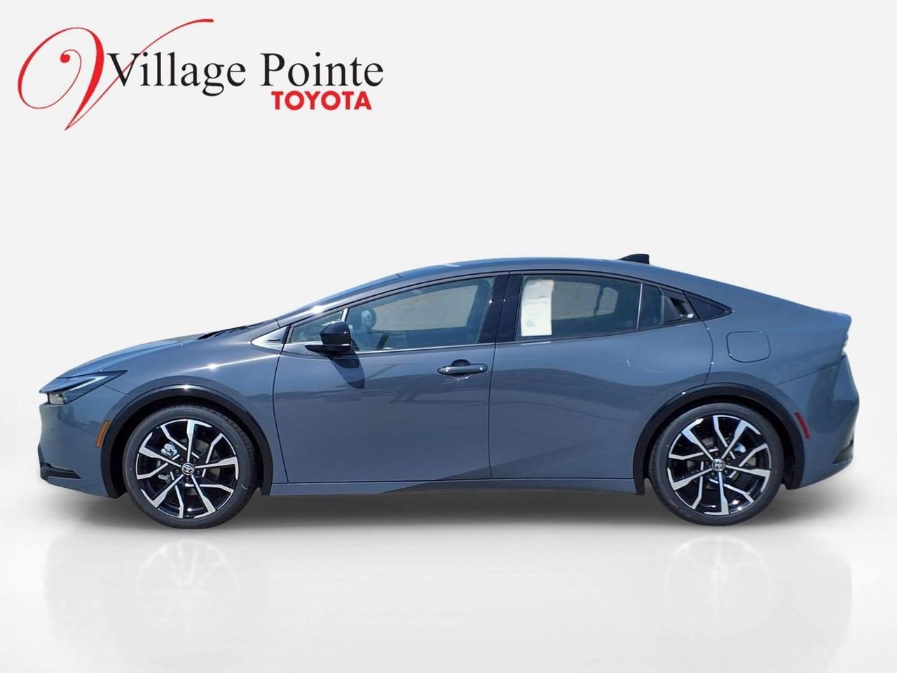 New 2026 Toyota Prius Plug-In Hybrid FWD image 2