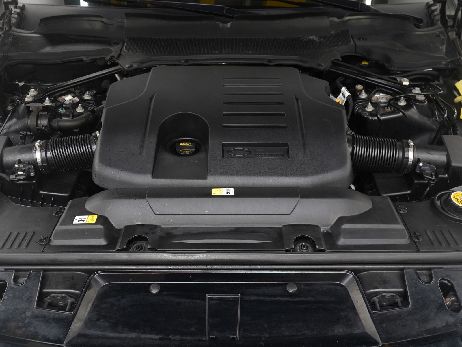 Used 2022 Land Rover Range Rover Sport HSE Silver Edition image 36