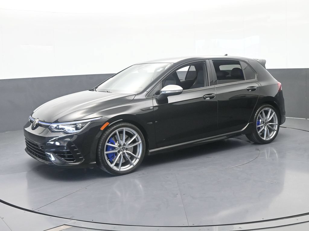 Used 2024 Volkswagen Golf R AWD/4WD image 2